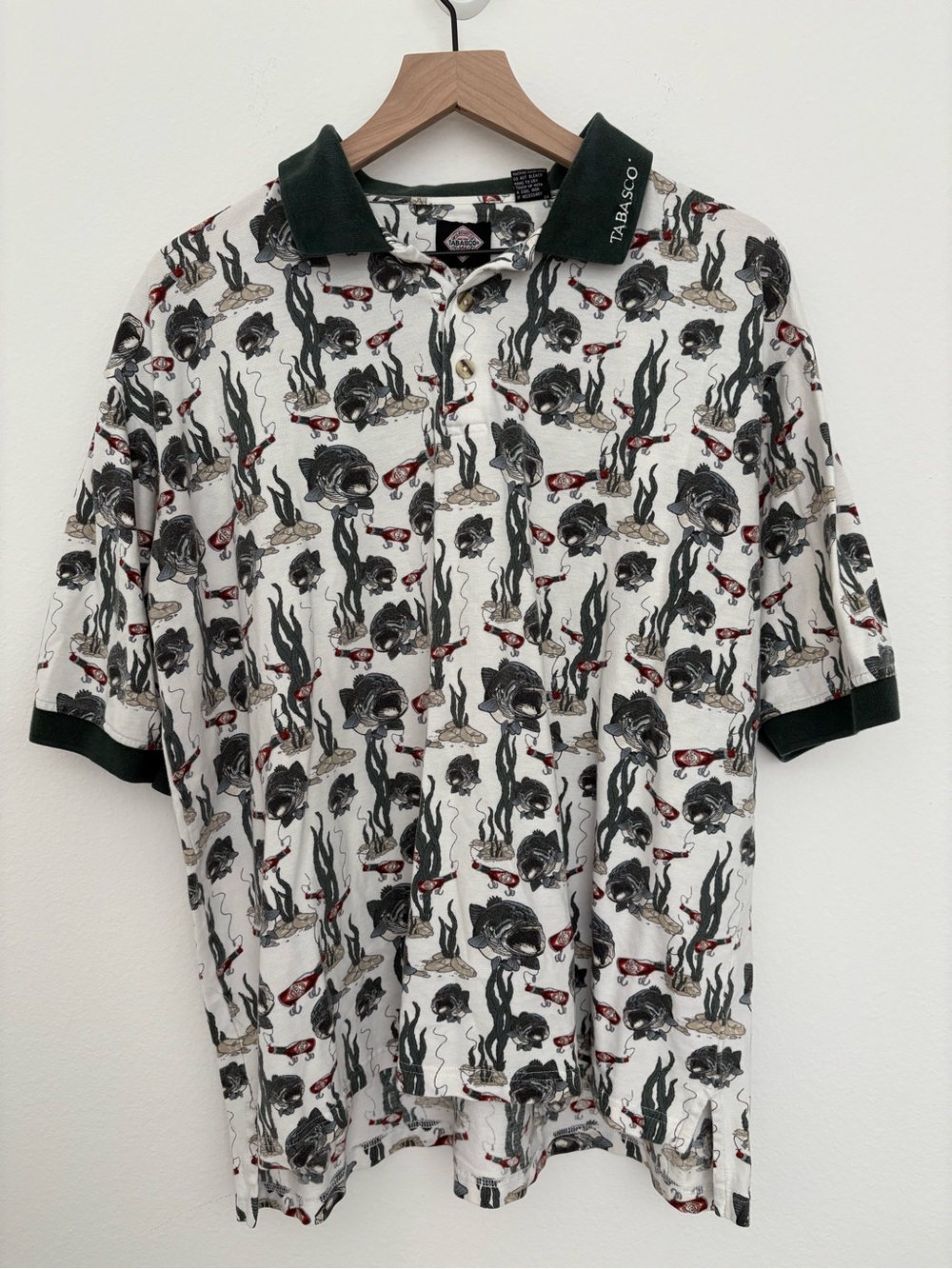 Vintage Men’s Tabasco White Polo Shirt with Fish Print
